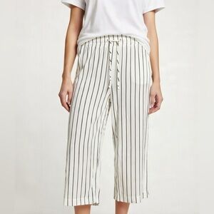 Z Supply Pants Womens XS White Black Pinstripe Wide-Leg Cropped Pull-On